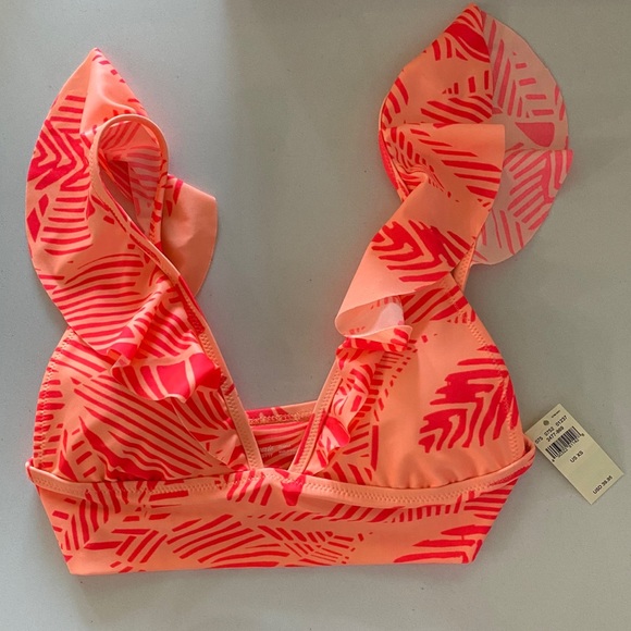 American Eagle Outfitters Other - BRAND NEW American Eagle swimsuit